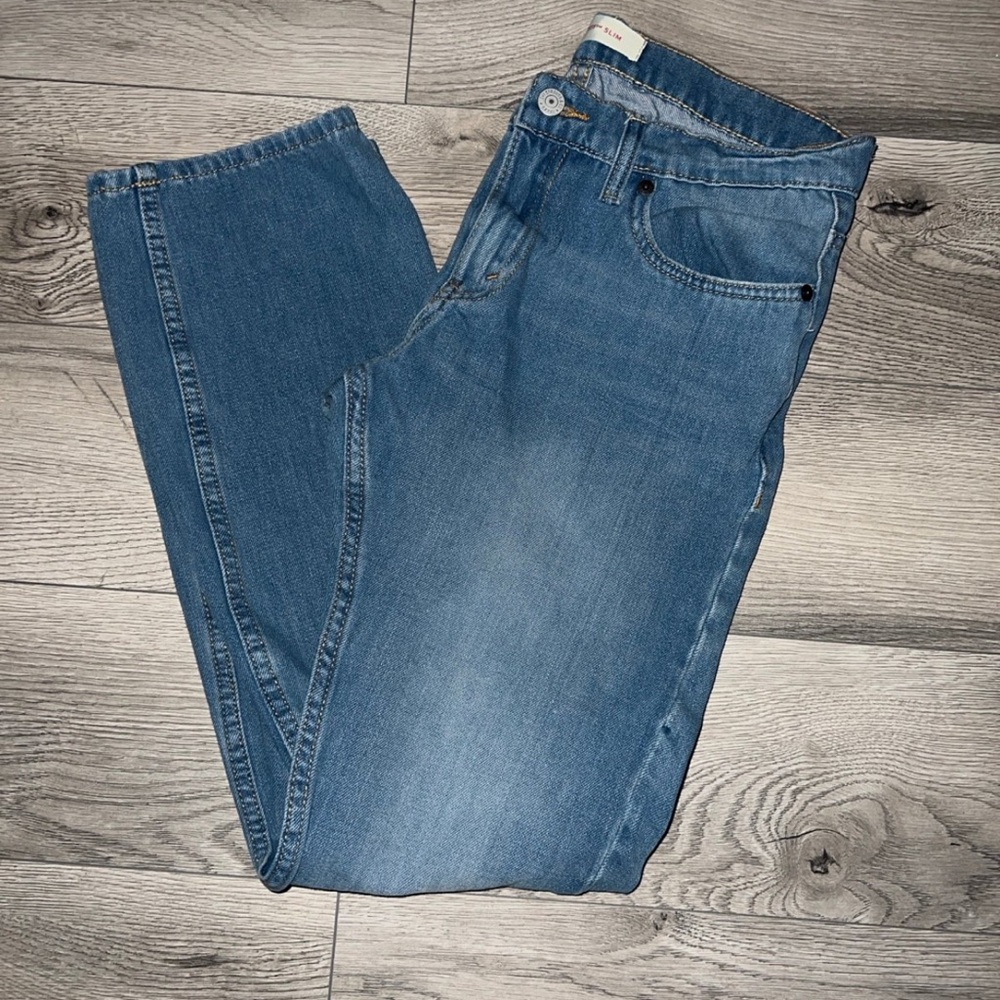 Levi's Blue Denim Jeans with Tan Label